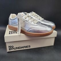 New No Boundaries Women's Silver Low Top Lace Up Athletic Sport Sneaker ... - $12.86