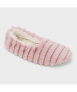 Auden Women&#39;s Ribbed Faux Plush Cozy Pull-On Slipper Socks Light Pink Si... - $217.73 MXN