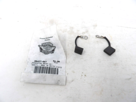 HARLEY OEM GENUINE TWO BRUSHES  BT &#39;58-&#39;69. XL &#39;58-&#39;81. SERVI-CAR 30427-86T - $294.62 MXN