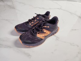 New Balance Women&#39;s Fresh Foam Garoe V1 Trail Running Shoe Purple Red 7.5 B - £53.74 GBP