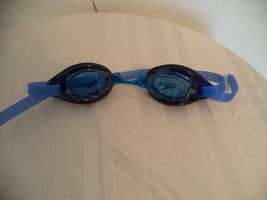 Speedo Blue  Swimming Goggles. Adjustable. - £11.66 GBP