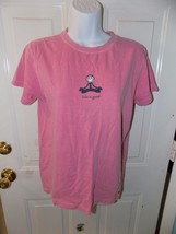 Life is Good Yoga Pose Pink SS Shirt Size S Women&#39;s EUC - £14.37 GBP