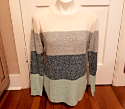 Medium Pink Clover Sweater Stitch Fix Crew Neck Color Block Blue Aqua SO... - £41.09 GBP