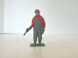 VINTAGE DIECAST FIGURE TRAIN WORKER WITH FUEL HANDLE MADE IN ENGLAND  2.... - £3.68 GBP