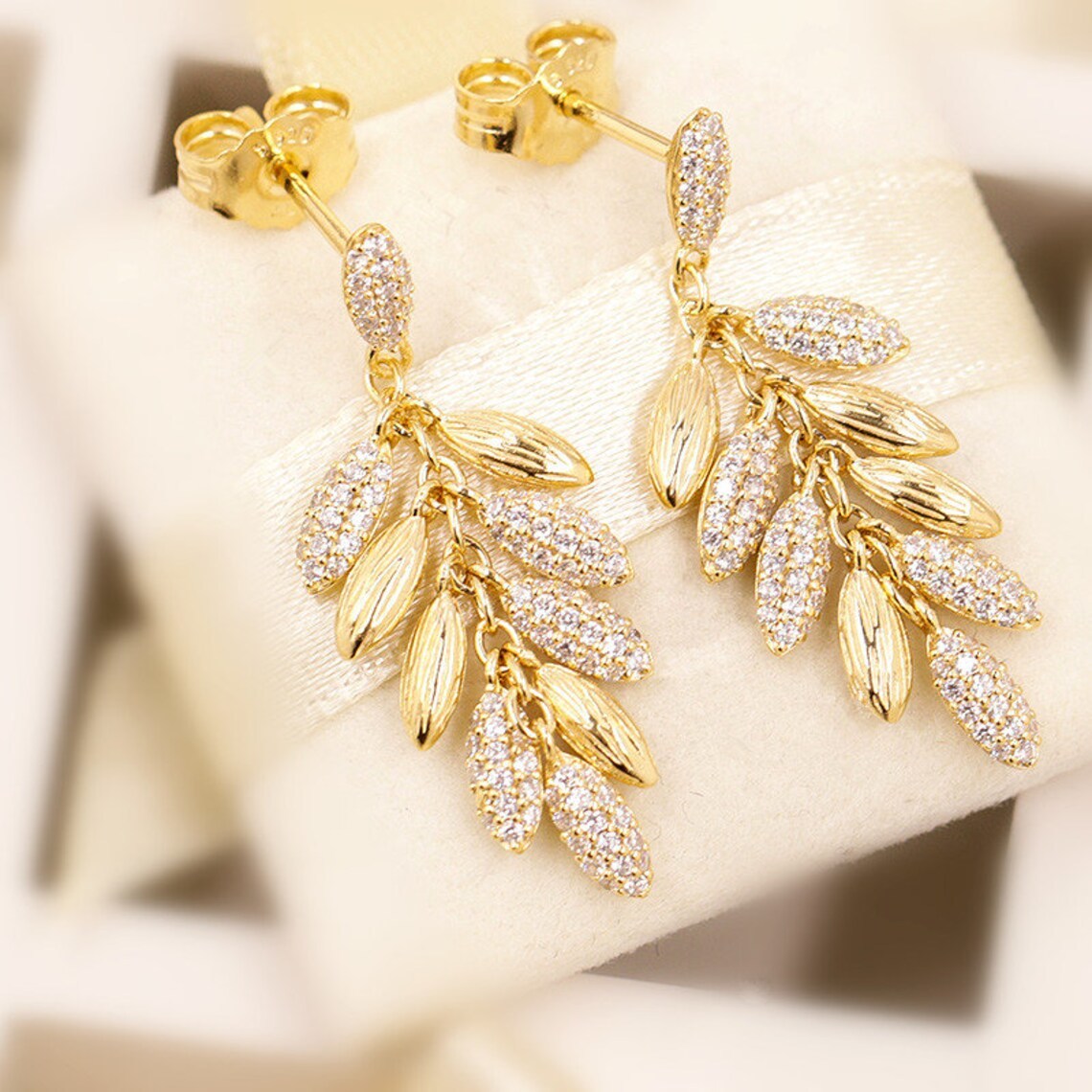 Shine Collection Floating Grains Dangle Earrings With Clear CZ