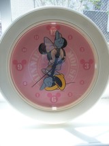 Disney Minnie Mouse Plastic Wall Clock - £15.84 GBP