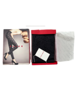 Falke 40710 Floral Lace Legging Black ( XS ) - $1,680.83 MXN