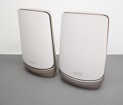 NETGEAR Orbi RBSE960 Wi-Fi 6E Mesh Add-On Satellites (2-Pack) image 3