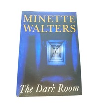 The Dark Room Minette Walters 1995 First Edition Softcover - £17.63 GBP