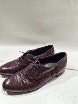 Bally Made in Italy Men&#39;s Size 9 1/2 Burgundy Leather Oxford Wingtip Dress Shoe - £46.60 GBP