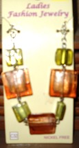 Ladies Fashion Necklace (Contemporary) Nickel free - $3.00