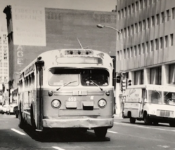 1970s Southeastern Pennsylvania SEPTA Bus #653 B&amp;W Photograph Philadelphia PA - £7.56 GBP