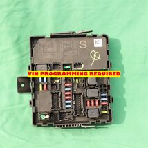 Infiniti Nissan IPDM Control Distribution Relay Module Fuse Box BCM 284B... - €139,32 EUR