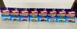 Hot Wheels Ultra Hots HDG52-956C Set of 8 Exclusive - £30.82 GBP
