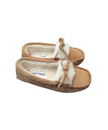 Women&#39;s Minnetonka Slippers Size 6 Faux Fur Lined New Without Box - $24.26