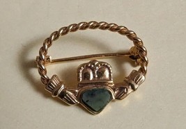 Gold Tone Claddagh Irish Celtic Green  Heart Hand Crown Brooch Pin Vintage - £11.98 GBP