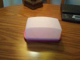 Tupperware Butter Cheese Keeper Dish Impressions - £9.85 GBP
