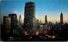 Night falls on Midtown Manhattan, New York City, NY Vintage Postcard  (A7) - £5.06 GBP
