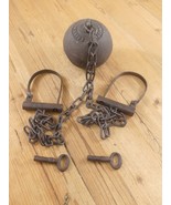 Ball and Chain Prison Iron Rustic Jail Prop 17 lbs Shackles **READ DESCR... - $1,381.95 MXN