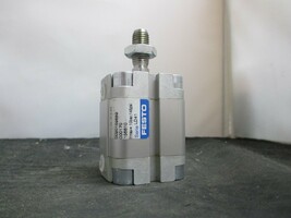 NEW Festo ADVU-25-15-A-PA Compact Cylinder 25mm Piston 15mm Stroke  156610 - $1,877.21 MXN