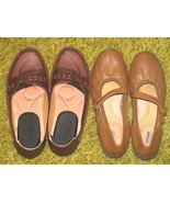 2 pair Ladies Shoes Size 9 Medium Width - $13.60 CAD