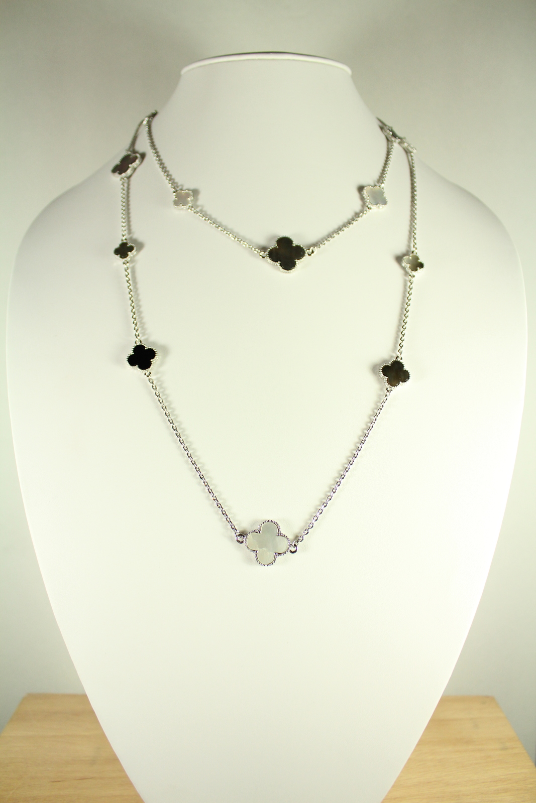 Mix Motif Mother of Pearl Necklace