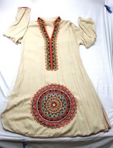 Vintage Beige Embroidered Kaftan Dress With Colorful Mandala Detail & Geometric - €24,65 EUR