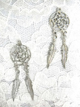 Spirit Web Dream Catcher With 2 Feathers Charms Usa Cast Pewter Dangle Earrings - £14.34 GBP