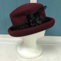 Vintage Charter Club 100% wool burgundy hat with flower feathers - £24.46 GBP