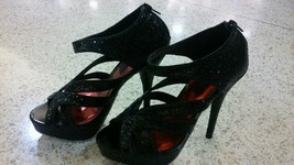 Fredrick&#39;s Of Hollywood Women&#39;s Heels Shoes Stilettoes SZ 7 NWOT - £16.42 GBP