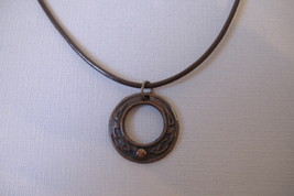 Copper Metal Medallion Pendant Black Leather Necklace Claw Clasp Vintage Round - £23.98 GBP