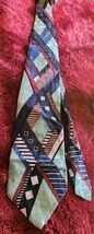 Mens Harve Benard 100% Silk  Geometric Funky Design Tie - $12.99