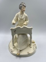 Royal Doulton The Enchantment Collection Musicale HN2756 Large Figurine ... - $128.95