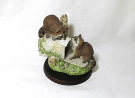 Vintage Homco Racoon Mail Thieves Masterpiece Porcelain 1987 With Stand - £17.58 GBP