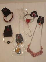 5-Piece Set of Paparazzi Jewelry- All New with Tags - £14.21 GBP