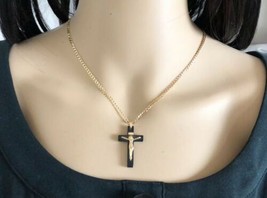 14K Yellow Gold Jesus Crucifix Black Cross Religious Pendant - PP7 - £150.76 GBP
