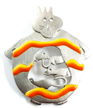 TC Tanya Creations Cat Brooch Mice Orange Yellow Enamel Silver Tone Anim... - $277.13 MXN