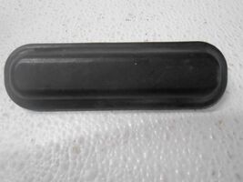 2011 Cadillac CTS Rear Trunk Bumper Buffer Stopper Left LH or Right RH - €23,19 EUR