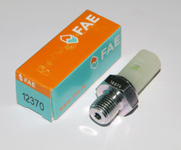 FAE 12370 Oil Pressure switch Mitsubishi/Nissan/Renault 5/19/21/25,Volvo... - £5.65 GBP