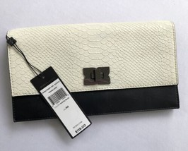 nwt bcbg Penelope Blocked Clutch in White &amp; Black blocked purse - £20.78 GBP