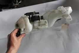03-06 w211 MERCEDES E350 E320 WINDSHIELD WIPER FLUID RESERVOIR TANK ASSY M1334 image 6