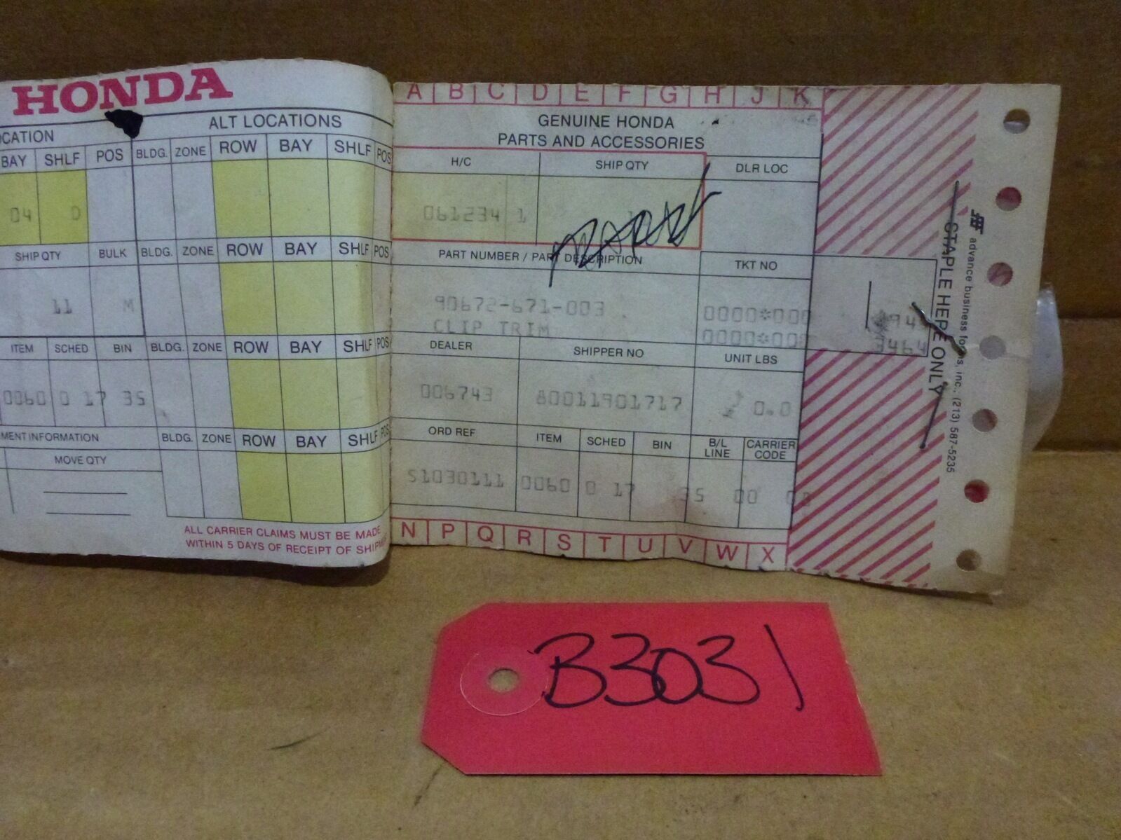 1970-72 Honda N600 Genuine Honda Parts Trim Clips, Part #90672-671-003 (... - $76.00