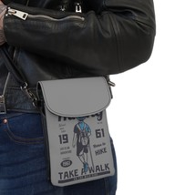Small Cell Phone Wallet: Upgrade Your Style on Every Run - $30.90