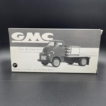 First Gear Texaco 1952 GMC Half Rack Stake Truck Havoline Motor Oil Barrels 1/34 - $60.94