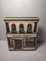 Vintage Princeton Gallery  Kitchen Market and Florist Building Shelf Sit... - $239.43 MXN