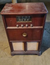 006 Vintage Console Firestone Radio Record Player 4-A-96 Vacuum Tube - $238.00
