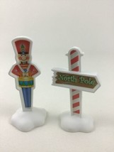 Geotrax Christmas in Toy Town Holiday Express Accessory Signs North Pole... - $14.80