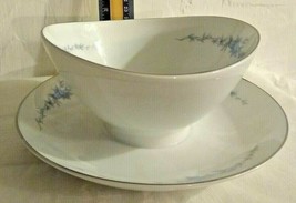 Royal Hostess Annabelle #5604 Gravy Bowl w/Drip Plate Silver Rim - £12.78 GBP