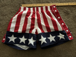 Chubbies American Flag Snap Away Swim Shorts Swimsuit Mens Size Medium - $58.41
