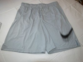 Nike Men&#39;s Dry Training Shorts-LIGHT GREY-Medium NEW W TAG - £31.29 GBP